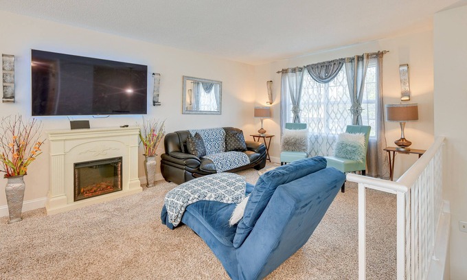 Oxon Hill-Glassmanor House | Pet-Friendly Fort Washington Home Near DC!