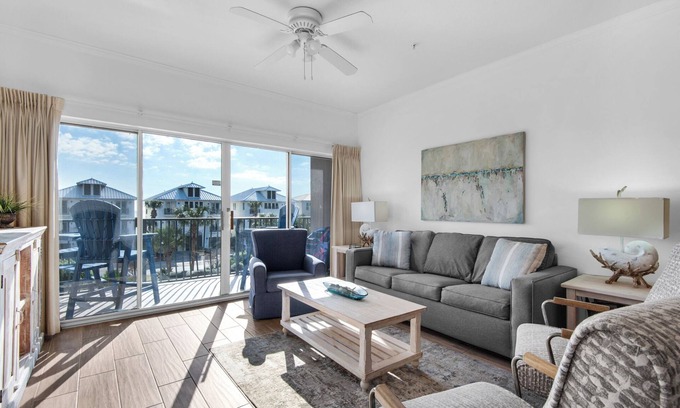 Frangista Beach Condo | Pet Friendly Gulf View Unit-Amenities-Beach Access