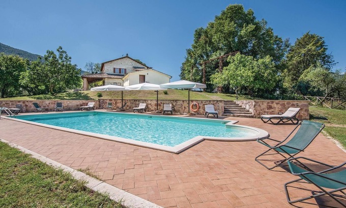 Stroncone House | Pet friendly home in Stroncone TR