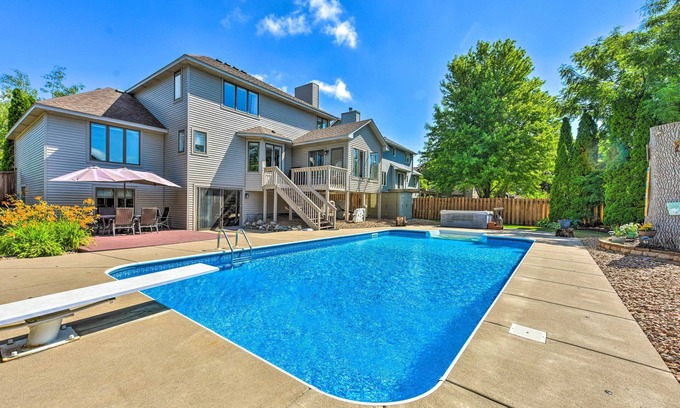 Maple Grove House | Pet-Friendly Maple Grove Gem w/Private Yard!