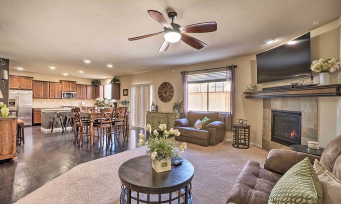 Parker House | Pet-Friendly Parker House Rental w/Home Gym!