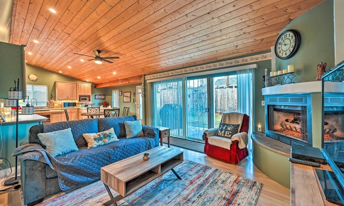 Clairemont House | Pet-Friendly San Diego Home: 5 Mi to Pacific Beach
