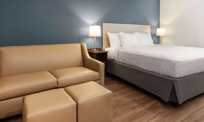 Greenbelt Hotel | Pet-Friendly Studio Close to NASA w/Easy Metro Access to Downtown DC - 2 Units