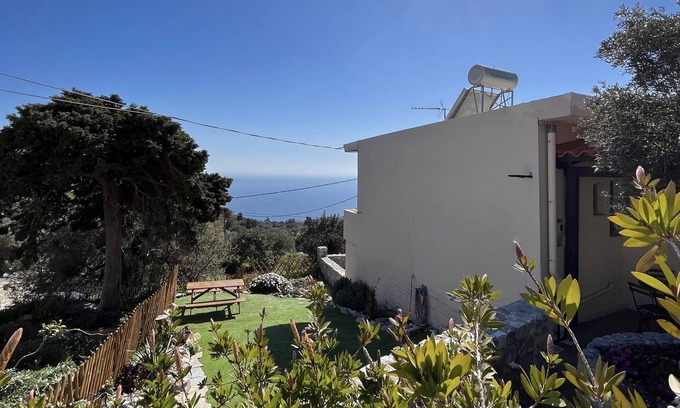 Sellia Resort | Petasos House - Garden - Sea View