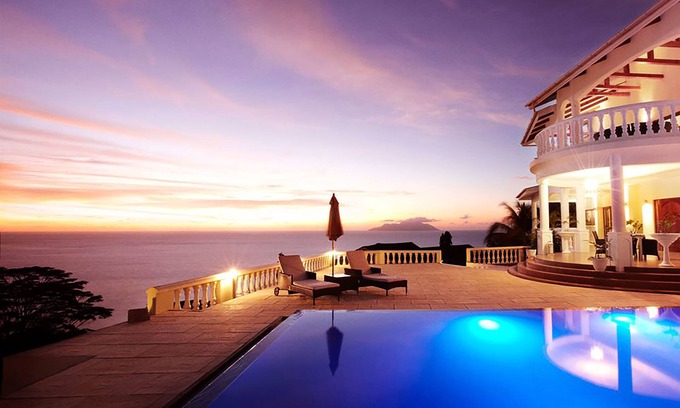 Glacis House | Petit Amour Villa