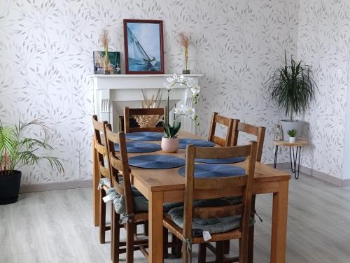 Le Faou Apartment | Petite Maison a deux pas du centre