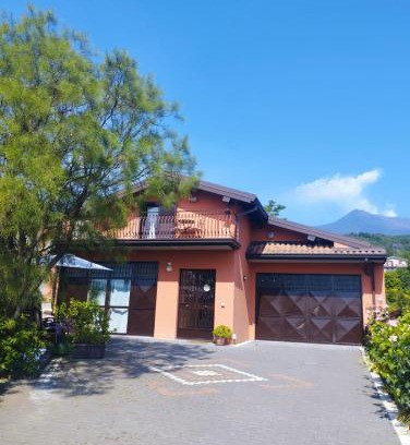 Milo House | Petite Maison dell'Etna