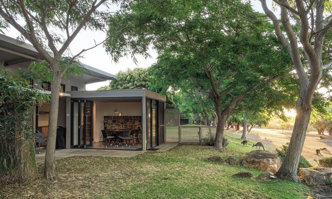 Yallingup House | Petra Olive 4 - One Bedroom House, Sleeps 2