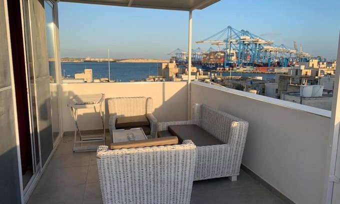 Birzebbuga Apartment | Petrus Court