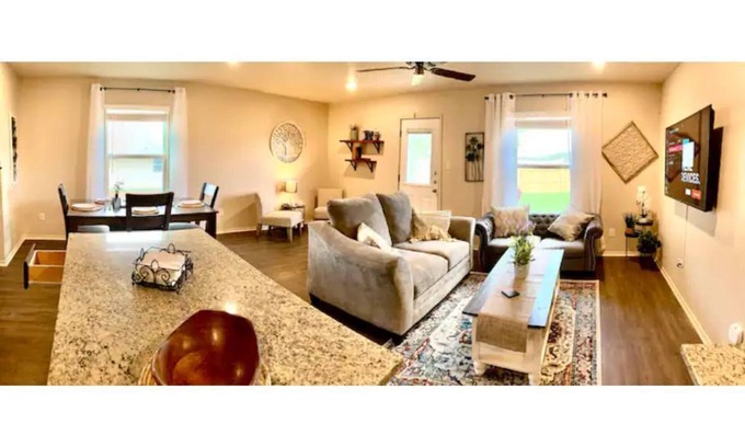 Copperas Cove House | Pets, Fire-pit, Grill, Fort Hood TDY/PCS