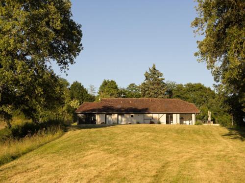 Peyrusse-Grande House | Peyrusse Peace Pool & Charm