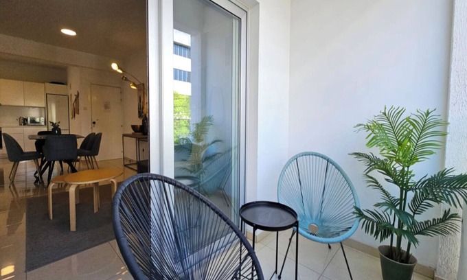Acropolis Apartment | Phaedrus Living: Central Luxury Flat Esperidon 201