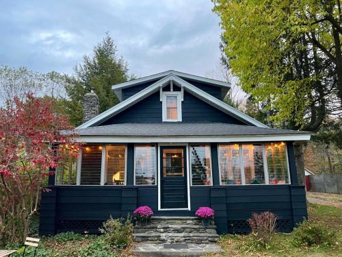 Phoenicia House | Phoenicia Bungalow