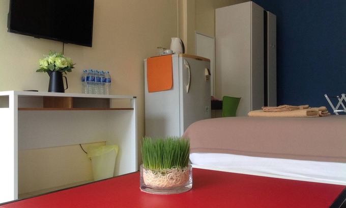 Talat Yai House | Phuket Town Budget Lodge AirconRoom1+Washer
