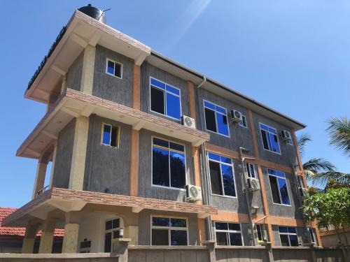 Tanga Hotel | PHYLLEN HOTEL