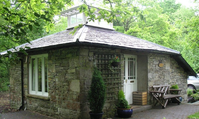 Meathop Cottage | Picture Postcard Stone Cottage in an idyllic peaceful setting