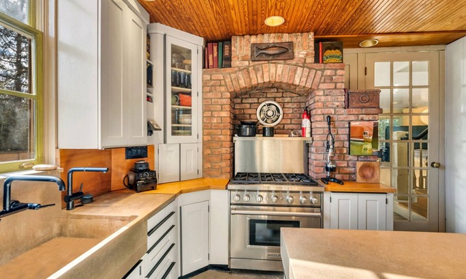 Amagansett North House | Picturesque Traditional home located on a private street, stunning pool,.