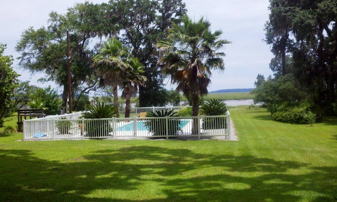 Pine Harbor House | Pine Harbor Paradise