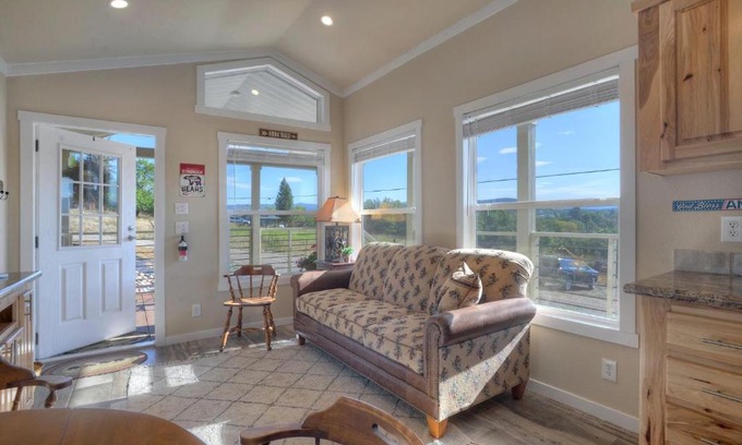 Bayfield House | Pine River Model Cabin 1 BR Bayfield