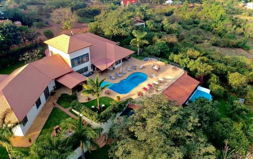 Moshi Hotel | Pink Flamingo Boutique Hotel