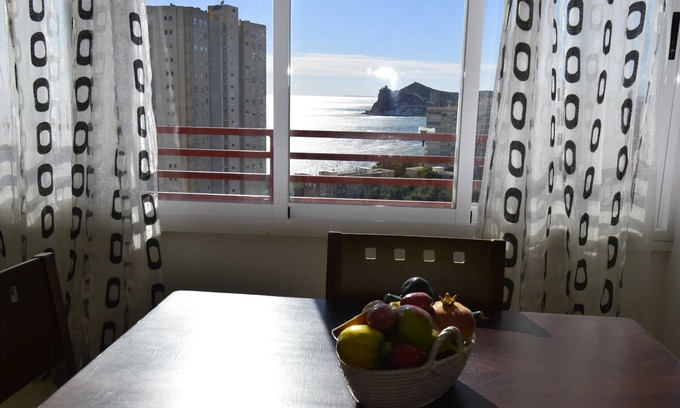 Benidorm Apartment | PINTOR ROSALES (3 BEDROOMS)