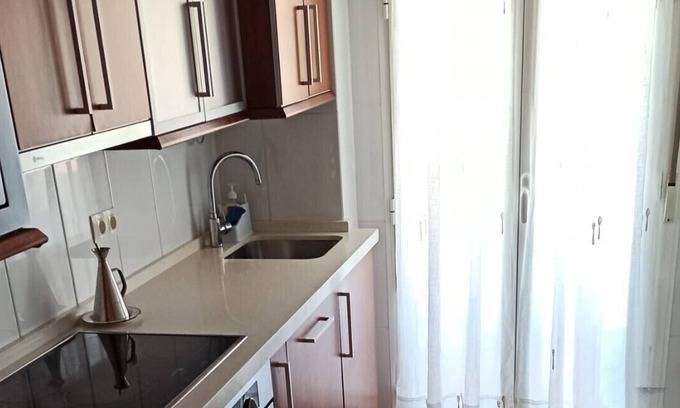 Ateca Condo | Piso con Balcón, 3 Habitaciones Independiente,cocina y Salón