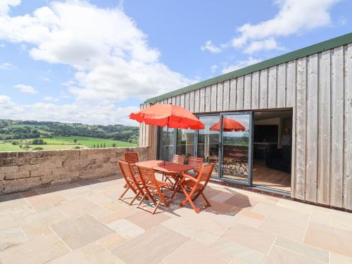 Honiton House | Pit Close