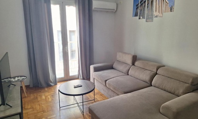 Plaka Apartment | Plaka Luxury Apartment