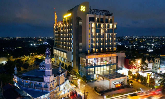 Balikpapan Hotel | Platinum Balikpapan Hotel & Convention Hall