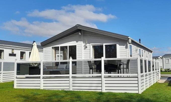 Saxmundham House | Platinum lodge on Carlton Meres holiday Park