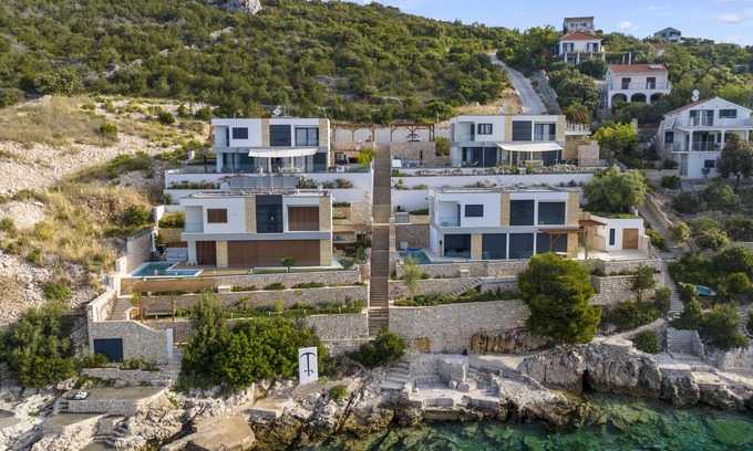Vinisce Villa | Plava Voda Luxury Villa B