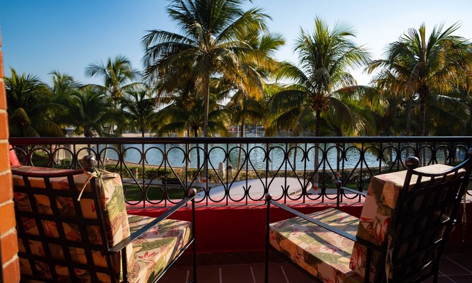Ibague Hotel | Playa Hawai
