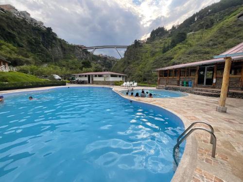 Banos de Agua Santa House | Playita Salomon
