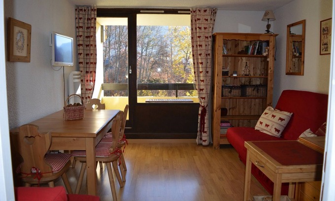 Les Carroz-d'Araches Apartment | Pleasant Savoyard resort studio