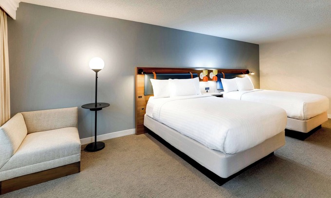 Oyster Point Resort | Pleasant Stay, Convenient Location! 2 Convenient Units, Pets Allowed