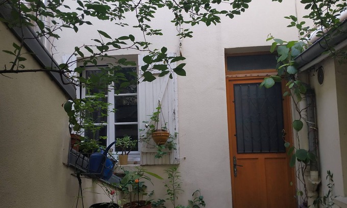 Centre House | Pleasant townhouse, 6 minutes from La Défense and 10 minutes from Paris.