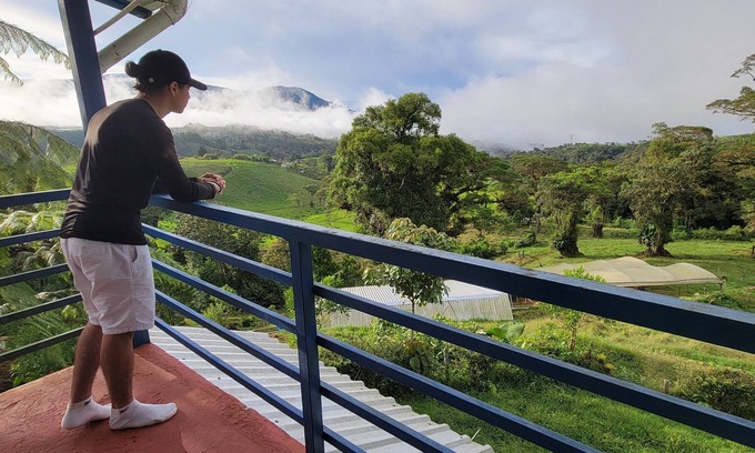 Vara Blanca House | Poás Volcano Panoramic Jungle Home