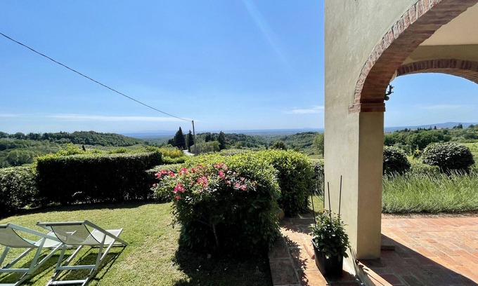 Guardistallo Apartment | Podere Morena with sea view Greg