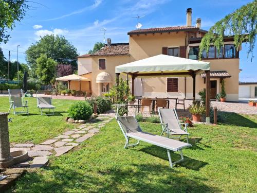 Misano Adriatico Bed & Breakfast | Podere Radici - Room & Breakfast