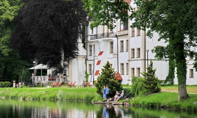 Krag Hotel | Podzamcze - Schlosspension