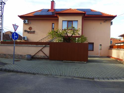 Tokaj Apartment | Pogácsás Apartman