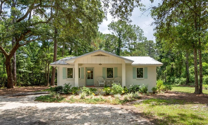 Fairhope House | Point Clear Cottage