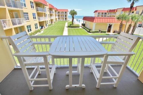 Point East House | Point East 213