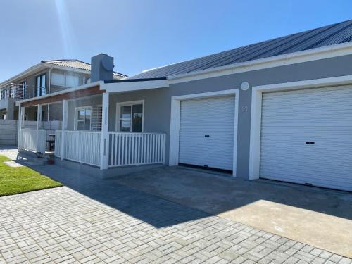 Franskraal House | Pokey Starfish Holiday Home