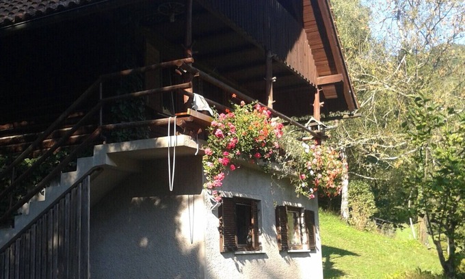 Dobrova-Polhov Gradec Cottage | Polhek - a charming countryside cottage