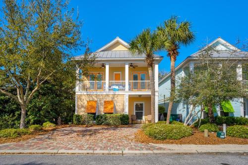 Villages of Crystal Beach House | Polka Dot Bikini