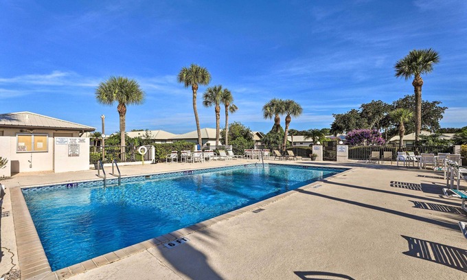 Highland Villa | Pool Access & Screened Porch: Sebring Villa!