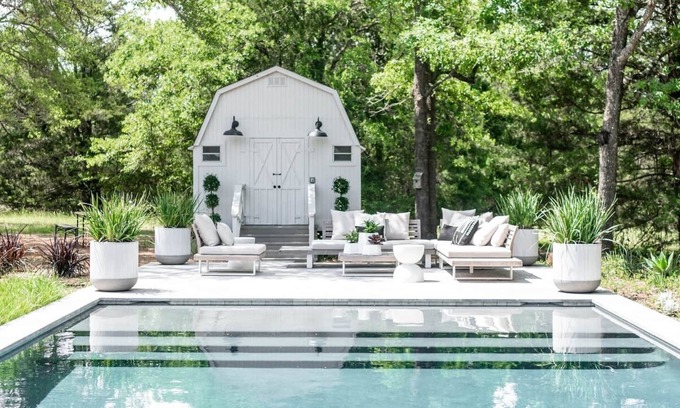 Round Top House | Pool + Grill + Fire Pit | Summer Vacay | Sleeps 6| Oak View Main House