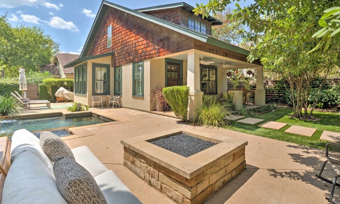 Bouldin House | Pool & Hot Tub: Ideally Located 'Austin Oasis'