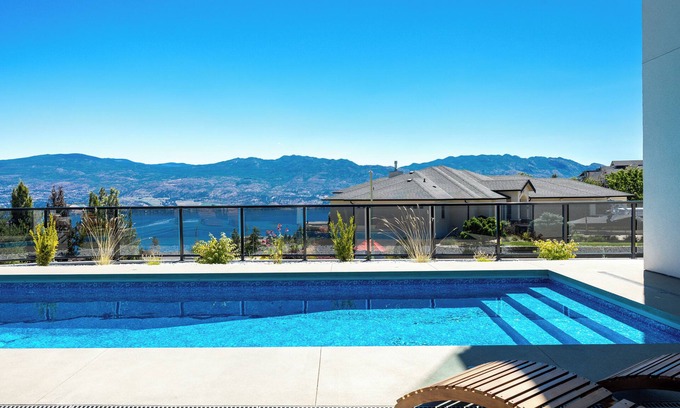Central Okanagan House | Pool/Hot-tub+ Shower Sauna & Lake views!